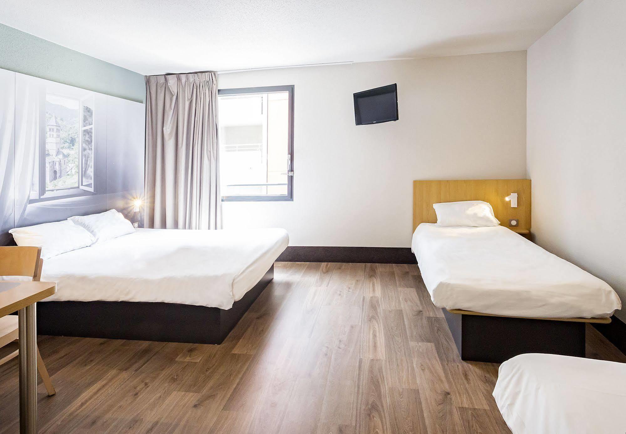B&B Hotel Beauvais Allonne  Екстер'єр фото