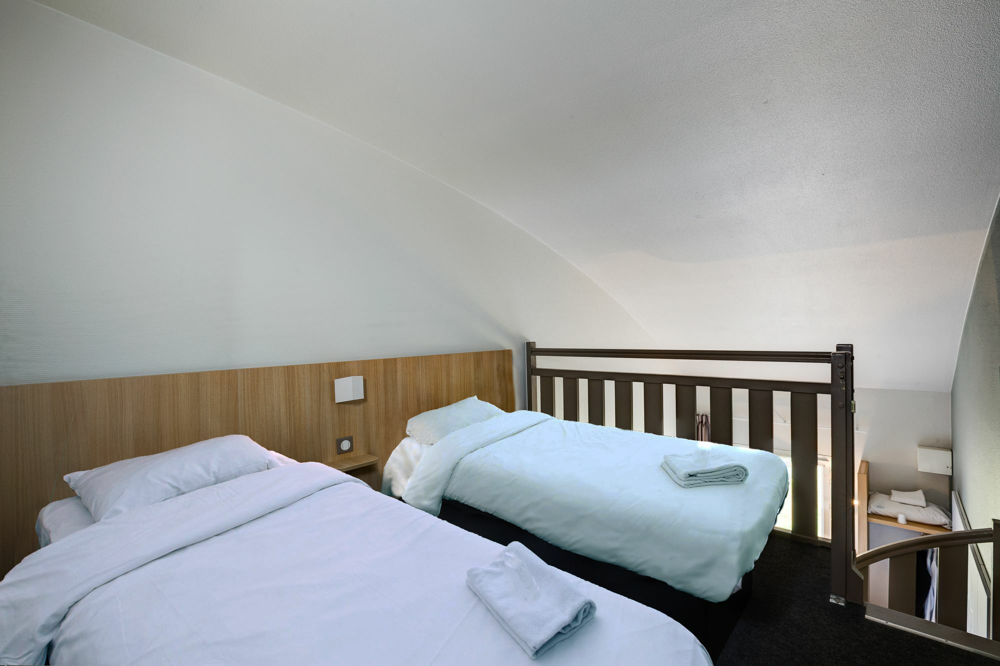B&B Hotel Beauvais Allonne  Екстер'єр фото