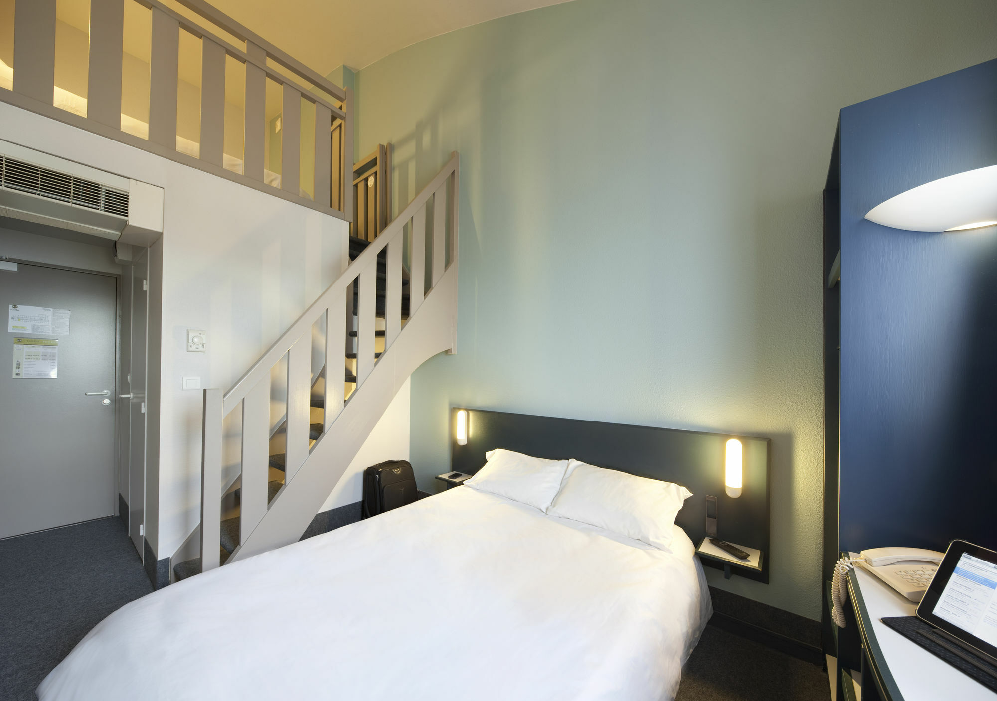 B&B Hotel Beauvais Allonne  Екстер'єр фото
